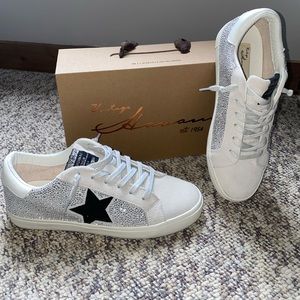 Vintage Havana Sneakers